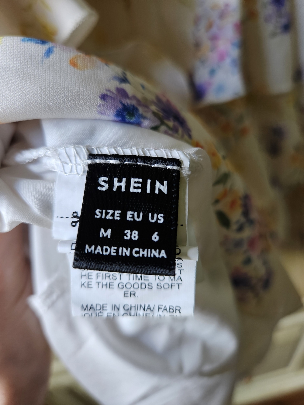 SHEIN Light Yellow Floral Ruffled Summer Dress with Purple & Yellow Blossoms - Picture 5 of 5